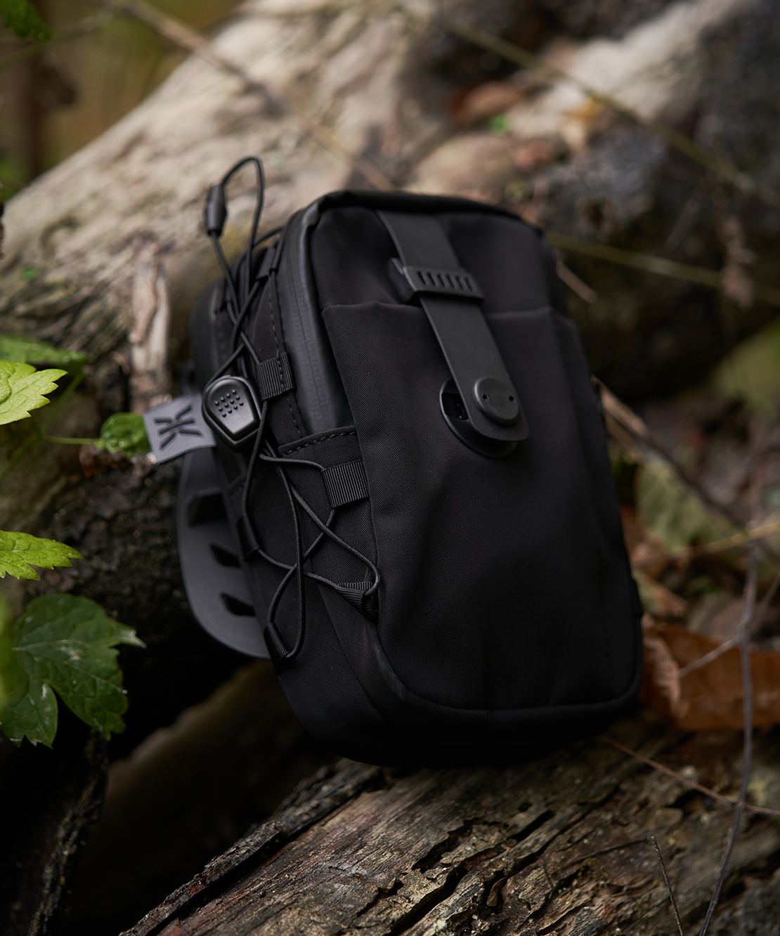 96322-STILL-LIFE-2 TACTICAL HIP BAG STILL LIFE 1